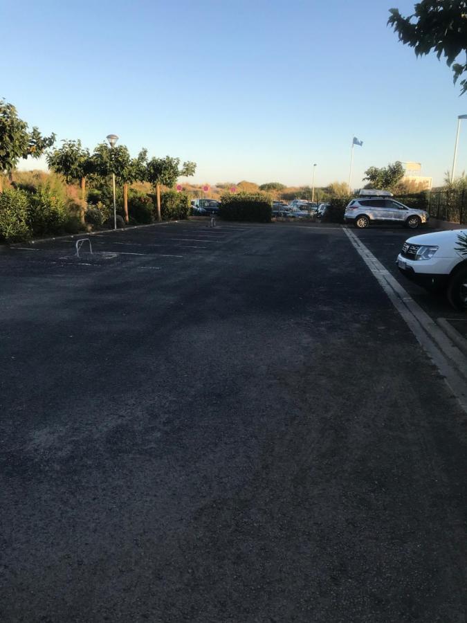 Vias Plage : résidence sécurisée bord de mer Esterno foto